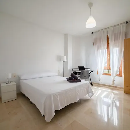 Trendyrooms Granada, Centro A 10 Minutos Andando Esterno foto