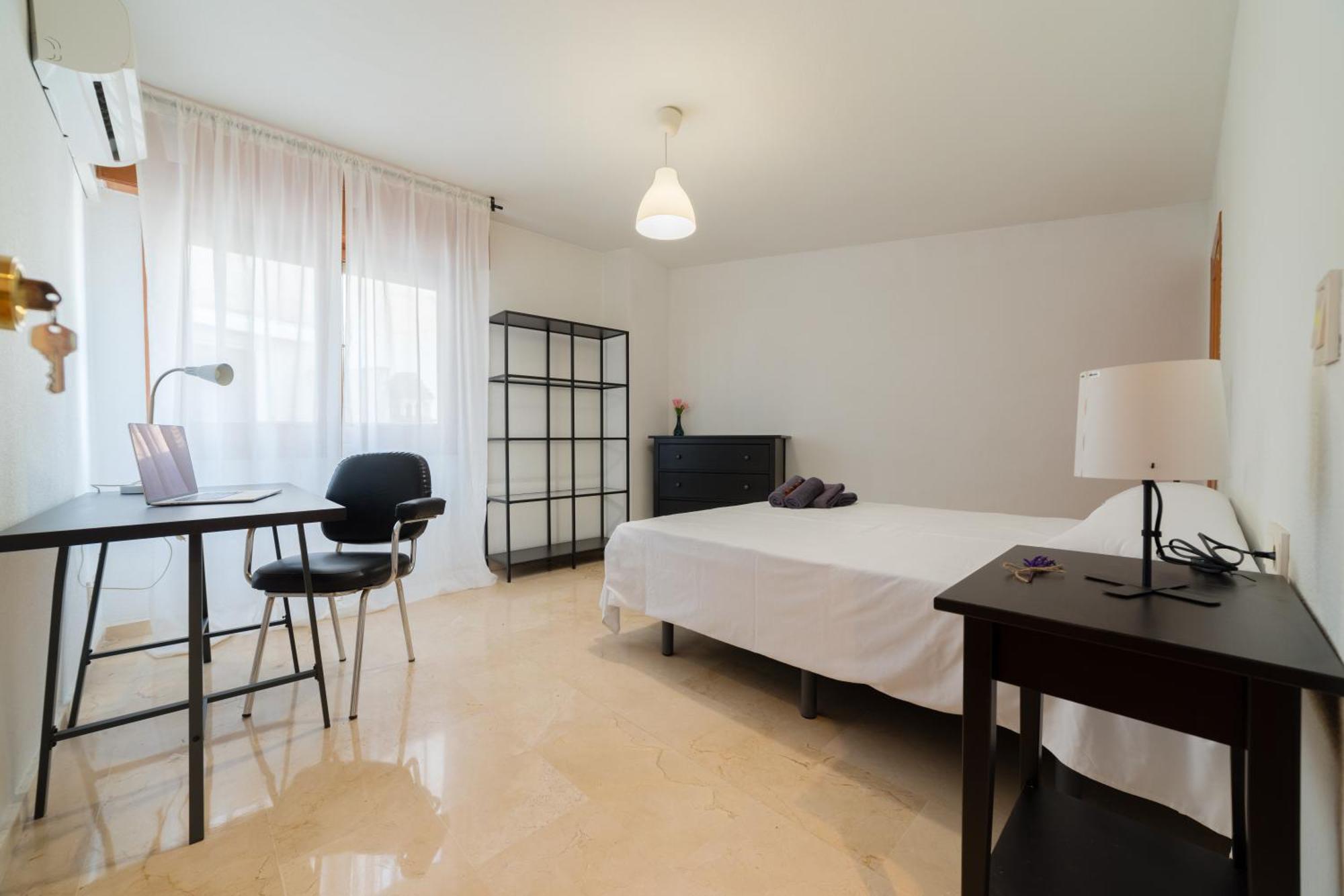 Trendyrooms Granada, Centro A 10 Minutos Andando Grenada